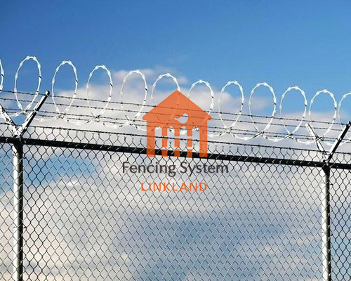Cyclone Fence aesthetics and functional design from a professional ...