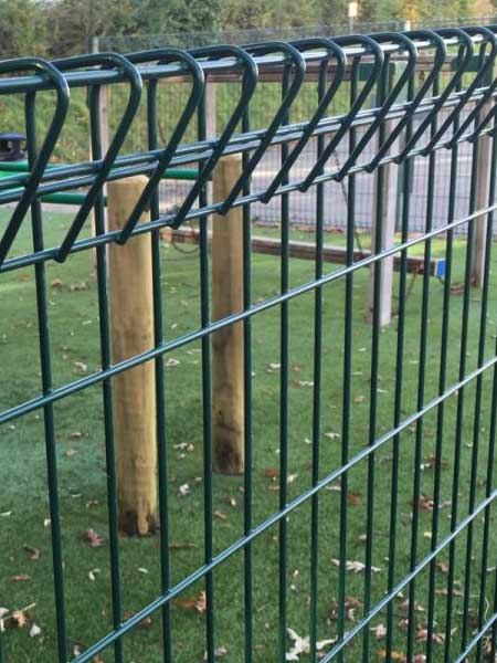 brc fence/ roll top fencing