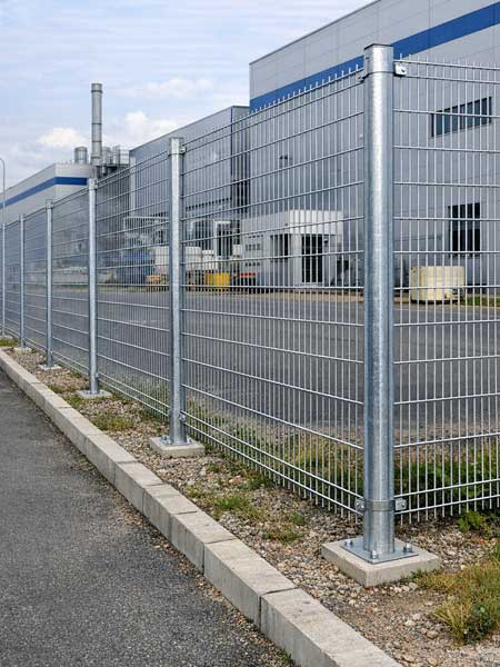 welded mesh fence