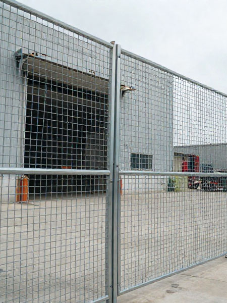 welded mesh fence