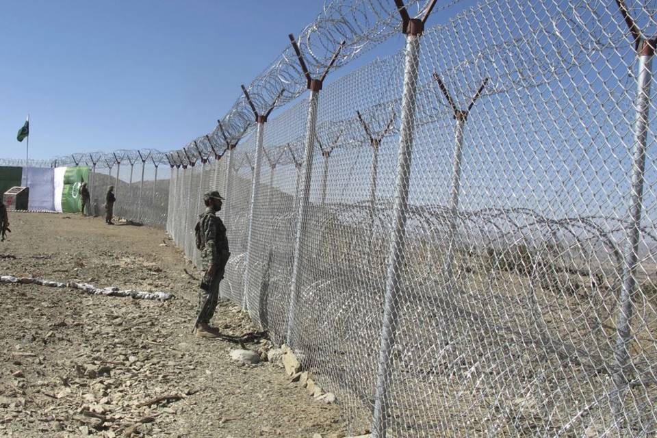 Military fence